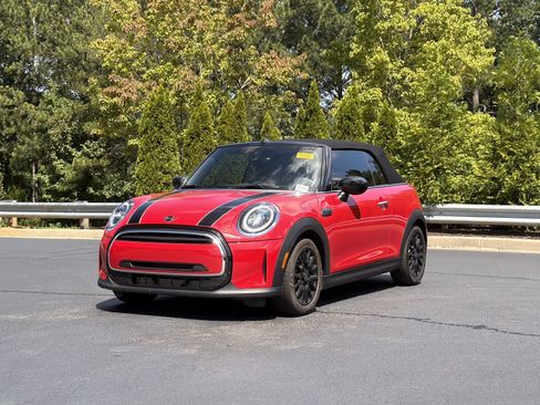 Used 2024 MINI Cooper Convertible FWD image 10