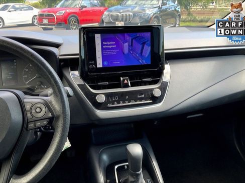 Used 2023 Toyota Corolla LE image 5