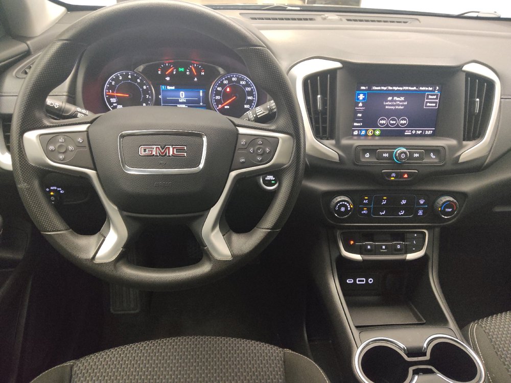 Used 2024 GMC Terrain SLE AWD/4WD image 22