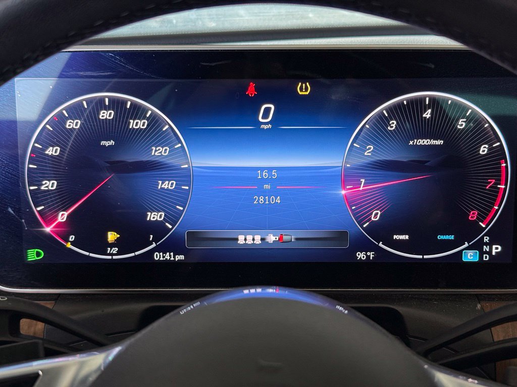 Used 2023 Mercedes-Benz C 300 Sedan image 7