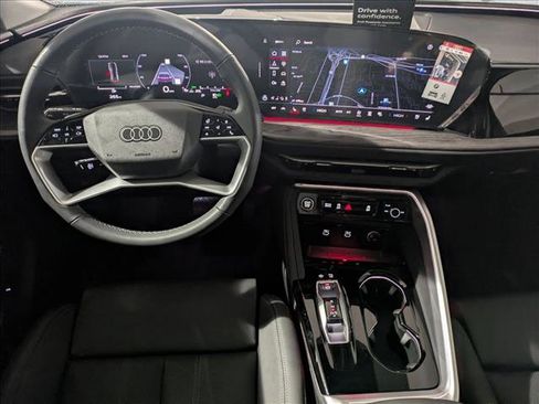 New 2025 Audi Q5 Premium Plus image 17