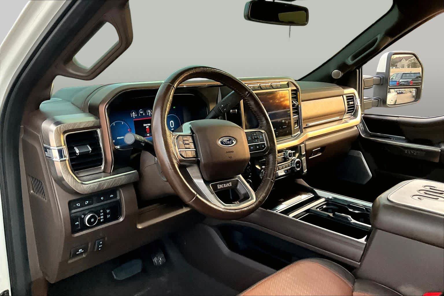 Used 2023 Ford F250 King Ranch w/ FX4 Off-Road Package AWD/4WD image 18