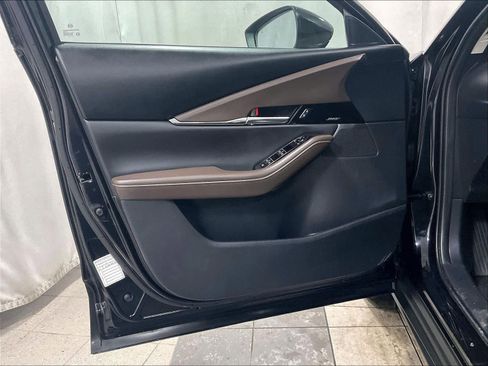 Used 2024 MAZDA CX-30 AWD 2.5 S w/ Premium Package image 9