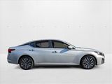 Used 2023 Nissan Altima 2.5 SV image 4