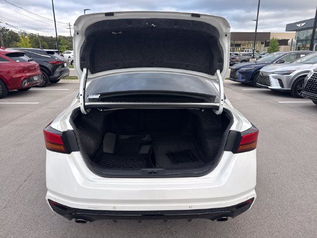 Certified 2023 Nissan Altima 2.5 SR AWD/4WD image 9
