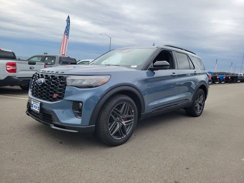 New 2026 Ford Explorer ST w/ Sun And Sound Package image 2