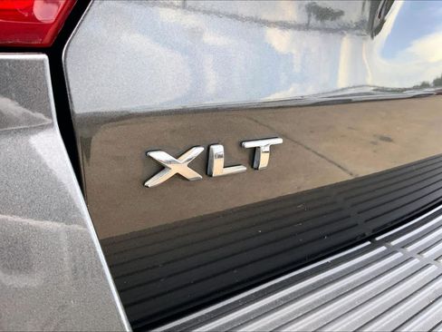 Used 2020 Ford Expedition XLT RWD image 29