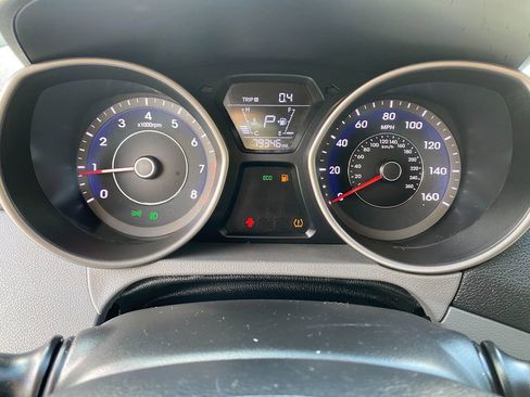 Used 2016 Hyundai Elantra SE w/ Option Group 02 image 18