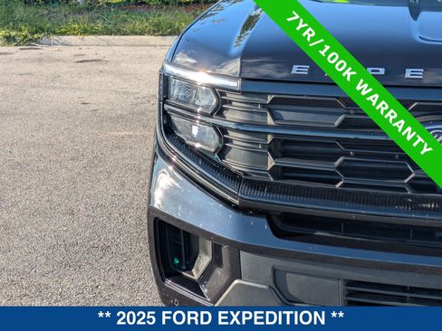 Certified 2025 Ford Expedition Active AWD/4WD image 10