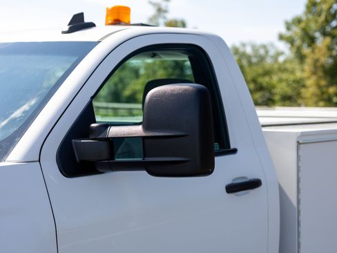 Used 2017 Chevrolet Silverado 3500 W/T RWD image 23