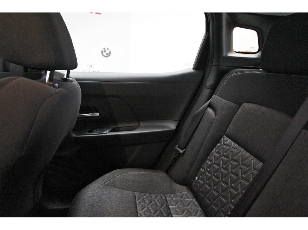 Used 2026 Nissan Kicks SV FWD image 11