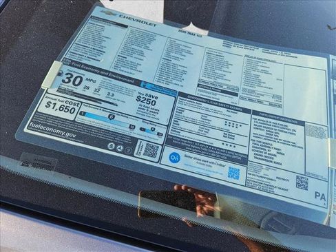 New 2026 Chevrolet Trax LT w/ LT Convenience Package image 17