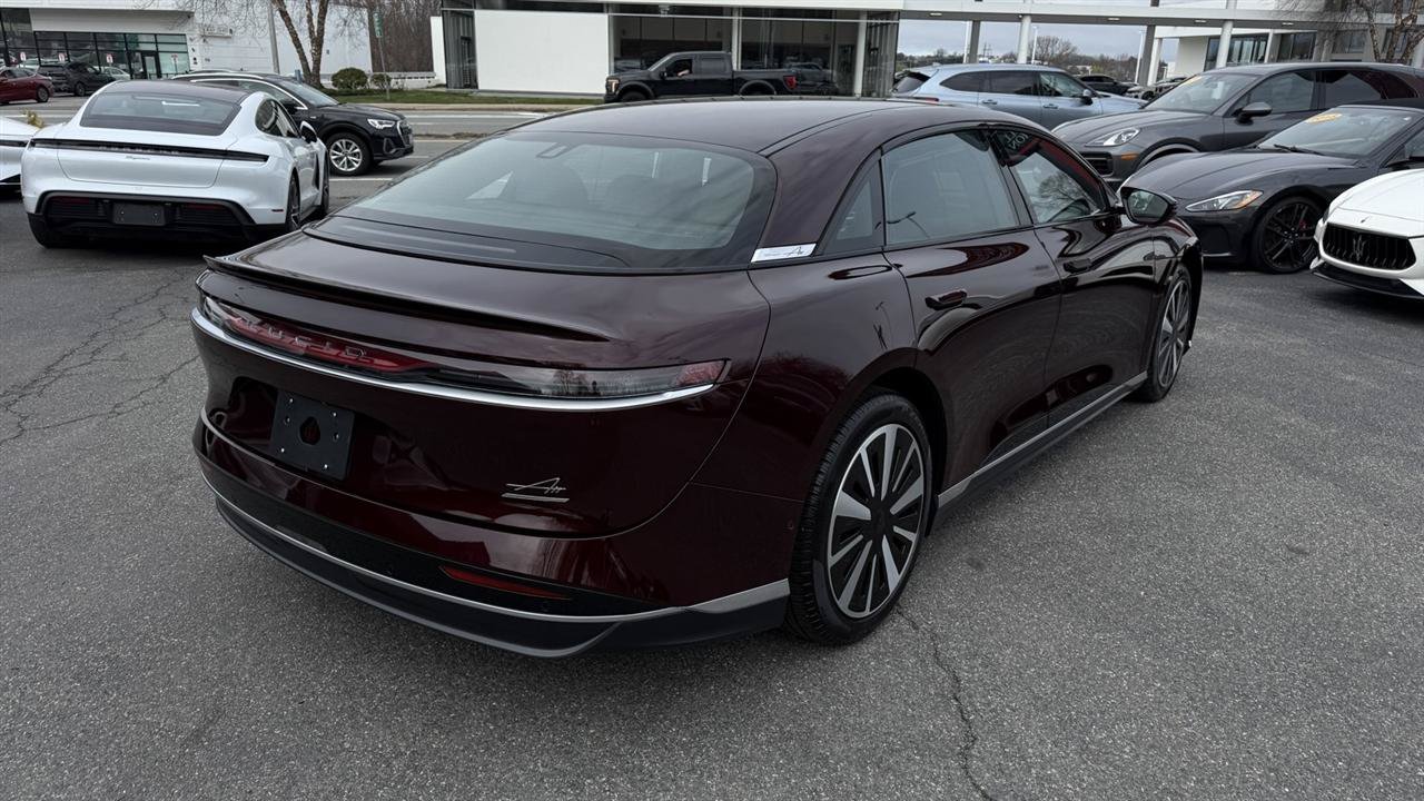 Used 2024 Lucid Air Touring AWD/4WD image 21