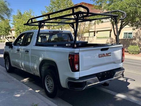 Used 2023 GMC Sierra 1500 Pro w/ Pro Value Package RWD image 5