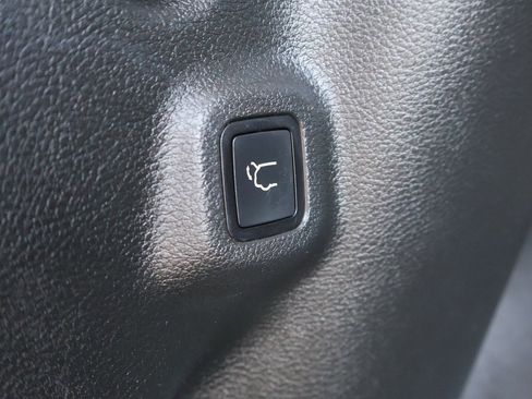 Used 2022 Jeep Compass Latitude w/ Convenience Group image 17