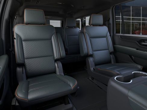 New 2026 GMC Yukon XL AT4 AWD/4WD image 17