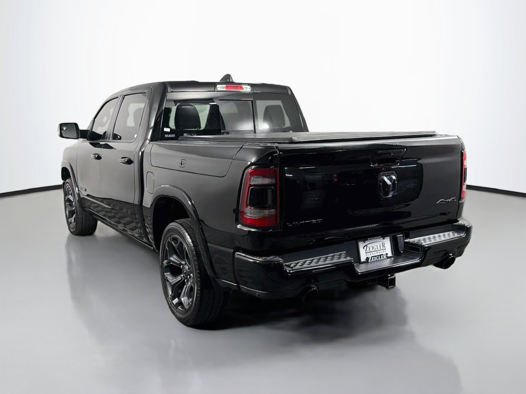 Used 2020 RAM 1500 Limited w/ Black Appearance Package AWD/4WD image 5
