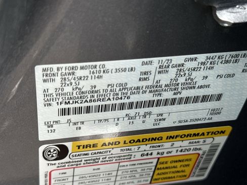 Used 2024 Ford Expedition Max Limited AWD/4WD image 30