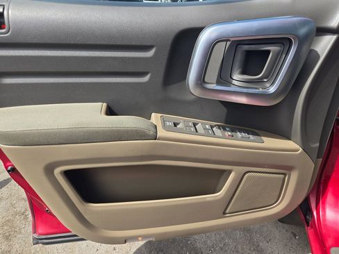 Used 2006 Honda Ridgeline RTS image 9