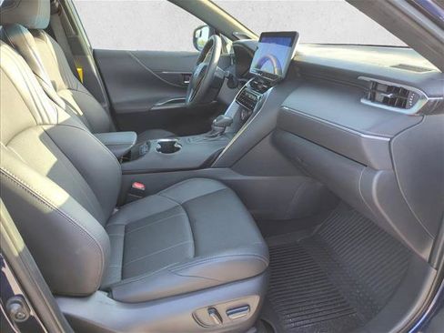 Used 2024 Toyota Venza Limited AWD/4WD image 22
