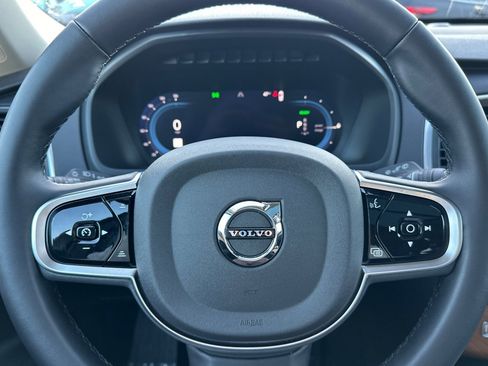 Used 2025 Volvo XC90 T8 Core w/ Protection Package Premier image 26