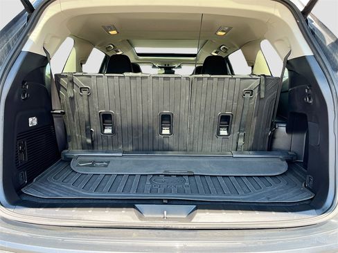 Used 2024 Subaru Ascent Onyx Edition image 25