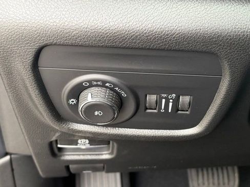 New 2026 Jeep Grand Cherokee L Limited AWD/4WD image 24