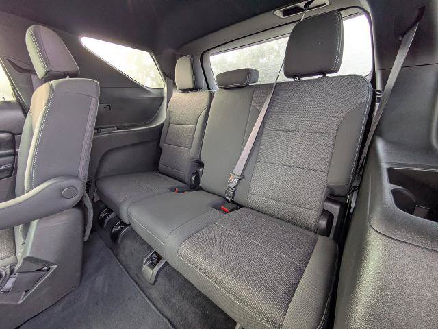 Certified 2026 Chevrolet Traverse LT FWD image 15