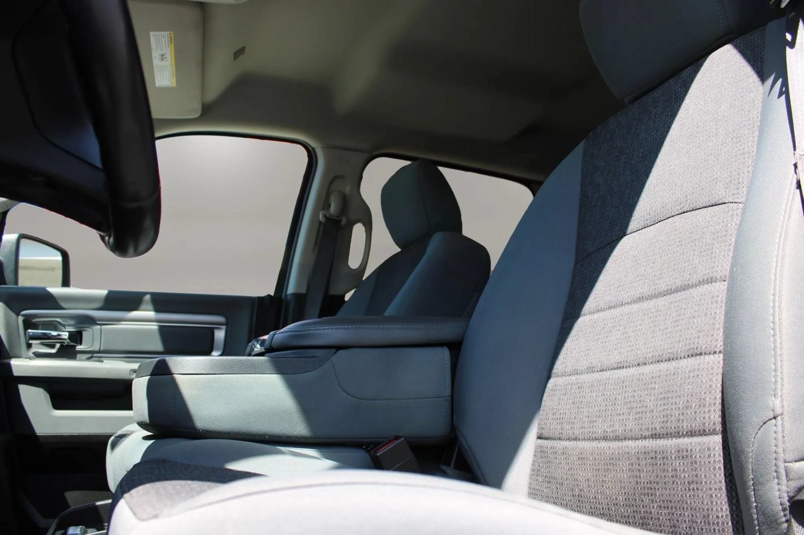 Used 2019 RAM 1500 Big Horn AWD/4WD image 18
