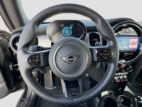 Used 2024 MINI Cooper S FWD image 11