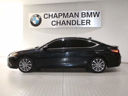 Used 2021 Lexus ES 350 w/ Premium Package image 3