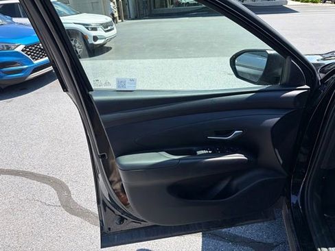 Certified 2025 Hyundai Santa Cruz SEL AWD/4WD image 13