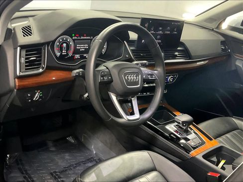 Used 2023 Audi Q5 2.0T Premium Plus AWD/4WD image 15