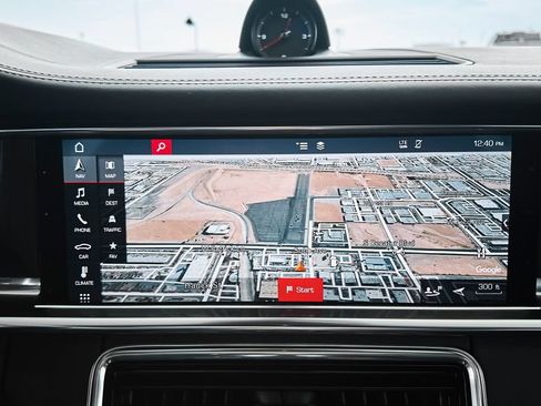Used 2020 Porsche Panamera 4 AWD/4WD image 33