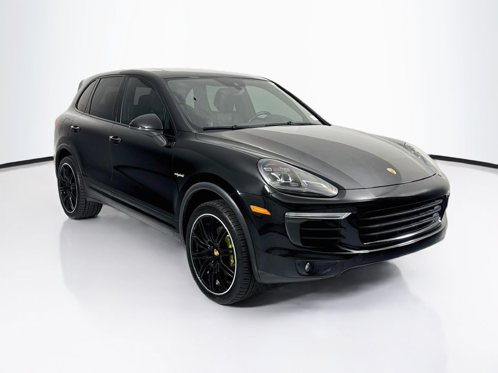 Used 2016 Porsche Cayenne S AWD/4WD image 3