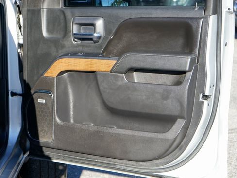 Used 2016 Chevrolet Silverado 2500 LTZ w/ Duramax Plus Package image 40