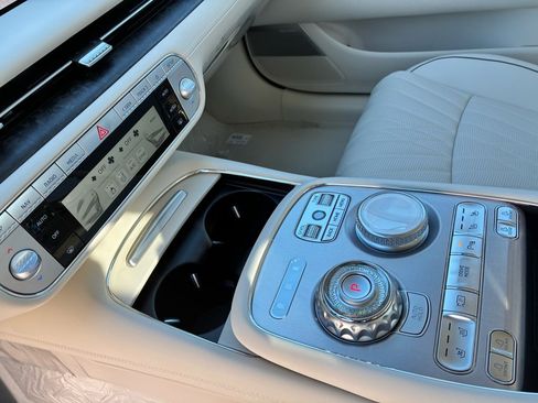 New 2026 Genesis G90 3.5T image 15