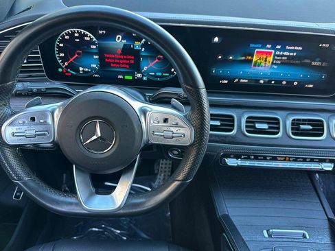 Used 2023 Mercedes-Benz GLS 450 4MATIC image 29