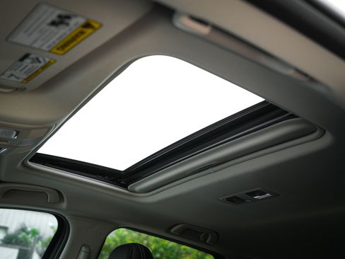 Certified 2025 MAZDA CX-5 AWD 2.5 S w/ Preferred Package image 25