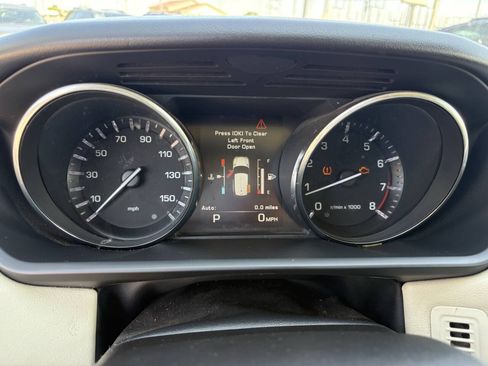 Used 2015 Land Rover Range Rover Sport HSE AWD/4WD image 23