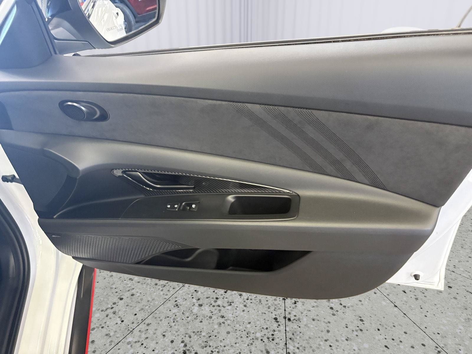 Used 2025 Hyundai Elantra N FWD image 14
