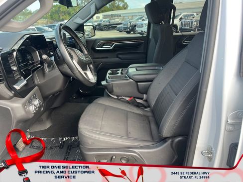 Used 2023 GMC Sierra 1500 Elevation image 9