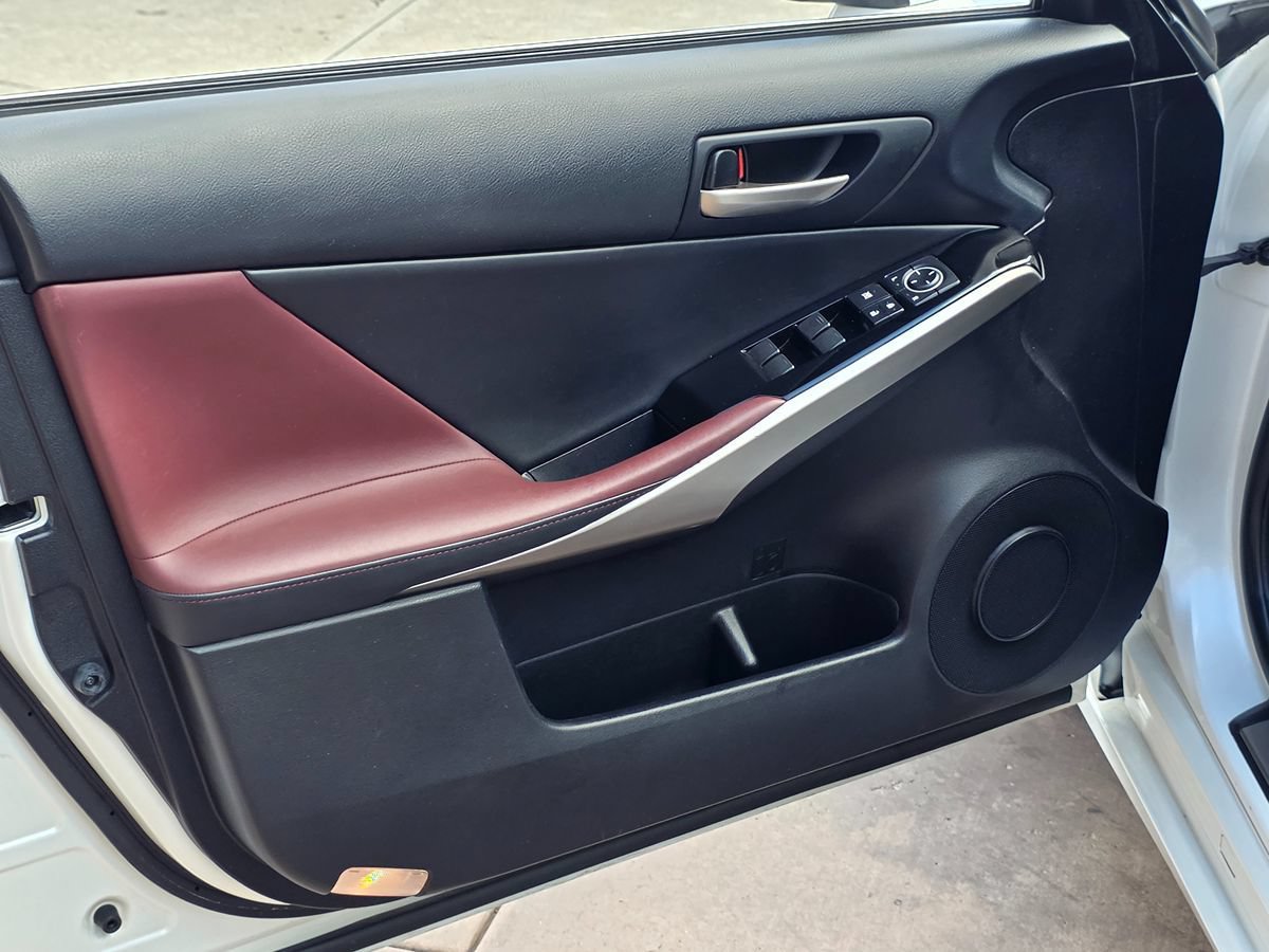 Used 2017 Lexus IS 200t RWD image 26