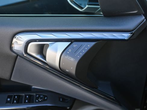 New 2026 BMW X3 xDrive30 w/ Convenience Package image 18