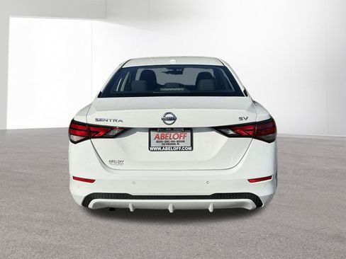 Used 2022 Nissan Sentra SV FWD image 4