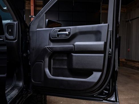 Used 2024 Chevrolet Silverado 1500 Custom Trail Boss image 35