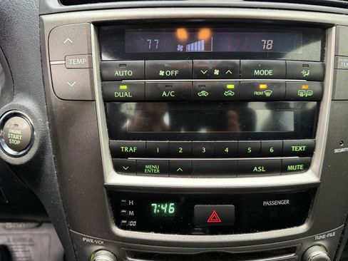 Used 2011 Lexus IS 250 RWD image 22