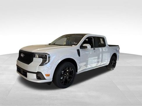 New 2026 Ford Maverick Lobo AWD/4WD image 3