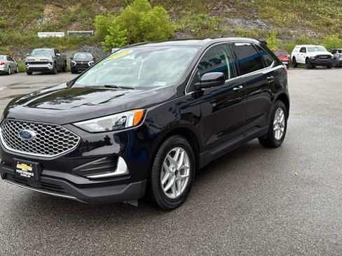 Used 2024 Ford Edge SEL AWD/4WD image 13