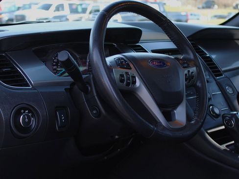 Used 2017 Ford Taurus SEL w/ Equipment Group 201A image 14